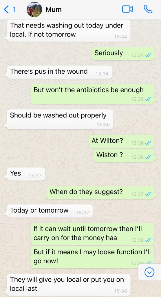 A screen shot of a text message between mum and daughter saying go to A&E